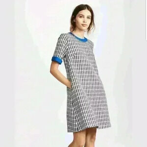 Novis Bristol Short Sleeve Back Zip Shift Dress Bl